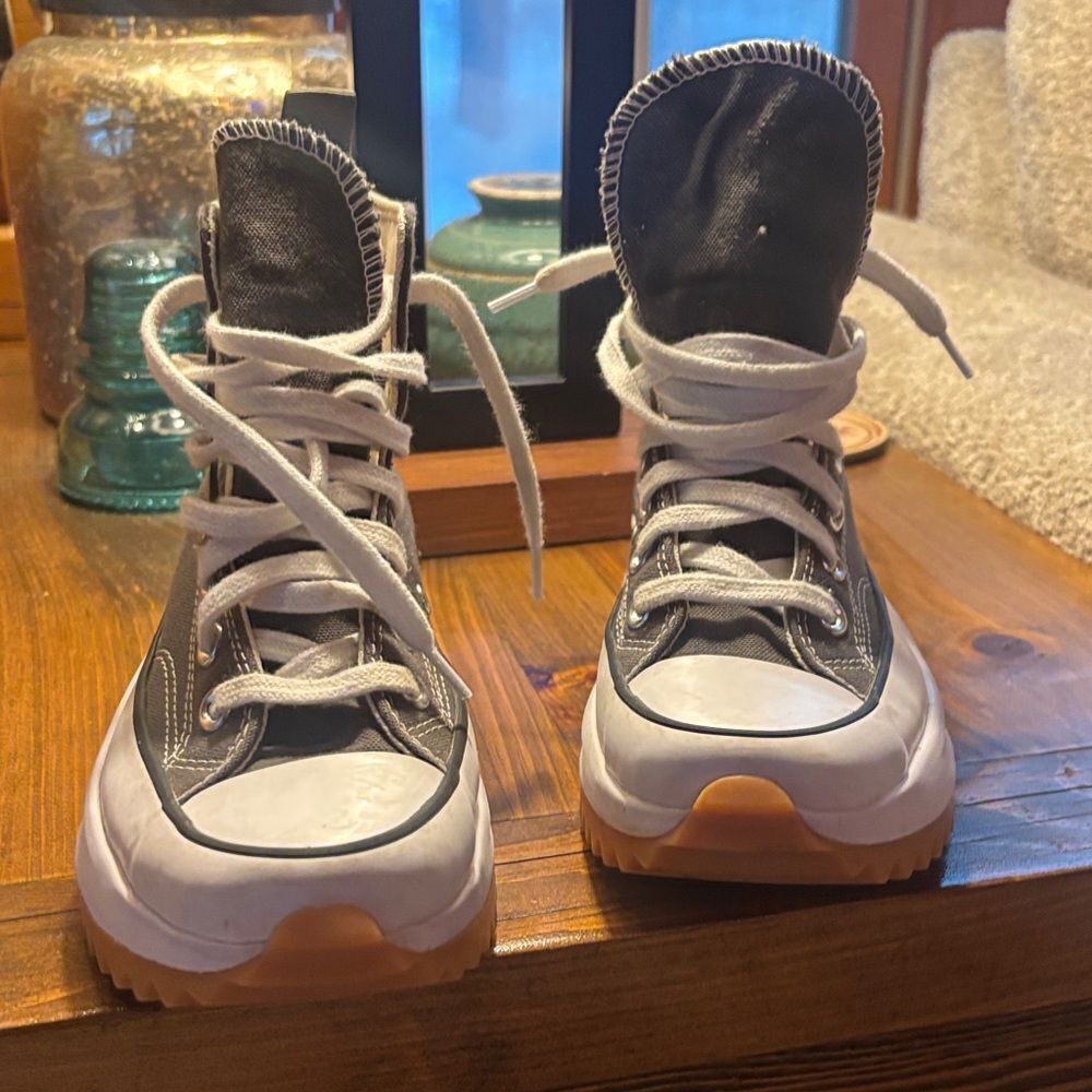 Like NEW 🆕 Converse Olive Green and White High-Top Platform Sneakers - Picture 11 of 14